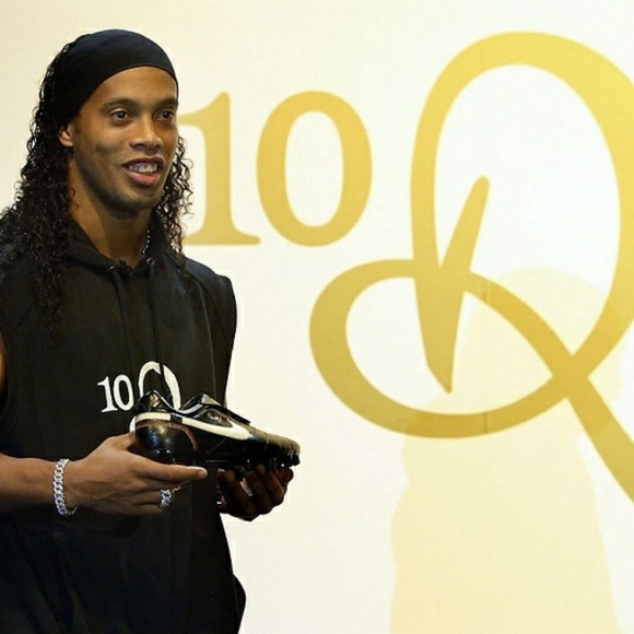 Nike Tiempo Ronaldinho 10R soccer cleats boots - Picture 12 of 12